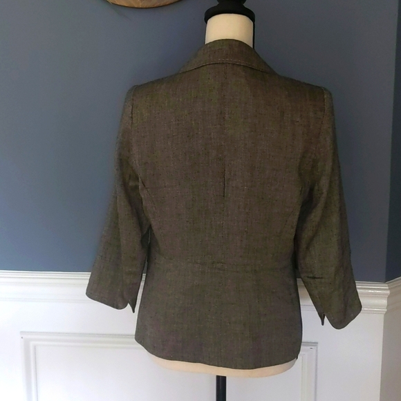 Adrienne Vittadini One Button Blazer - Size 8 - Picture 7 of 12